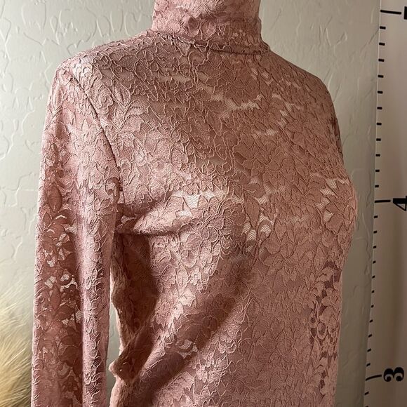 PINK stretchy long sleeve mock turtleneck lacy sheer blouse/top size medium - Picture 8 of 11